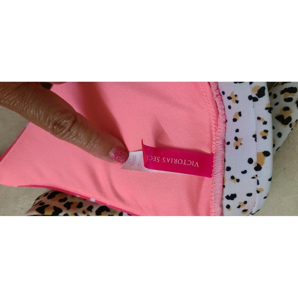 Victoria's Secret Triangle Halter Padded Swim Bikini Top Pink Polka Dot Sz S